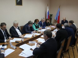 Депутаты Заксобрания и Счетная палата обсудили итоги аудиторской проверки в Ковровском районе