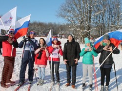 Владимирская команда "Молодежки ОНФ" поддержала российских олимпийцев