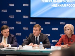 Баталина возглавила Комиссию Президиума Генсовета "Единой России" по работе с обращениями граждан
